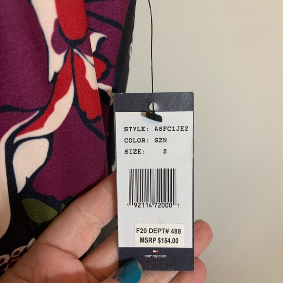 Tommy Hilfiger fit and flare - Picture 4 of 5